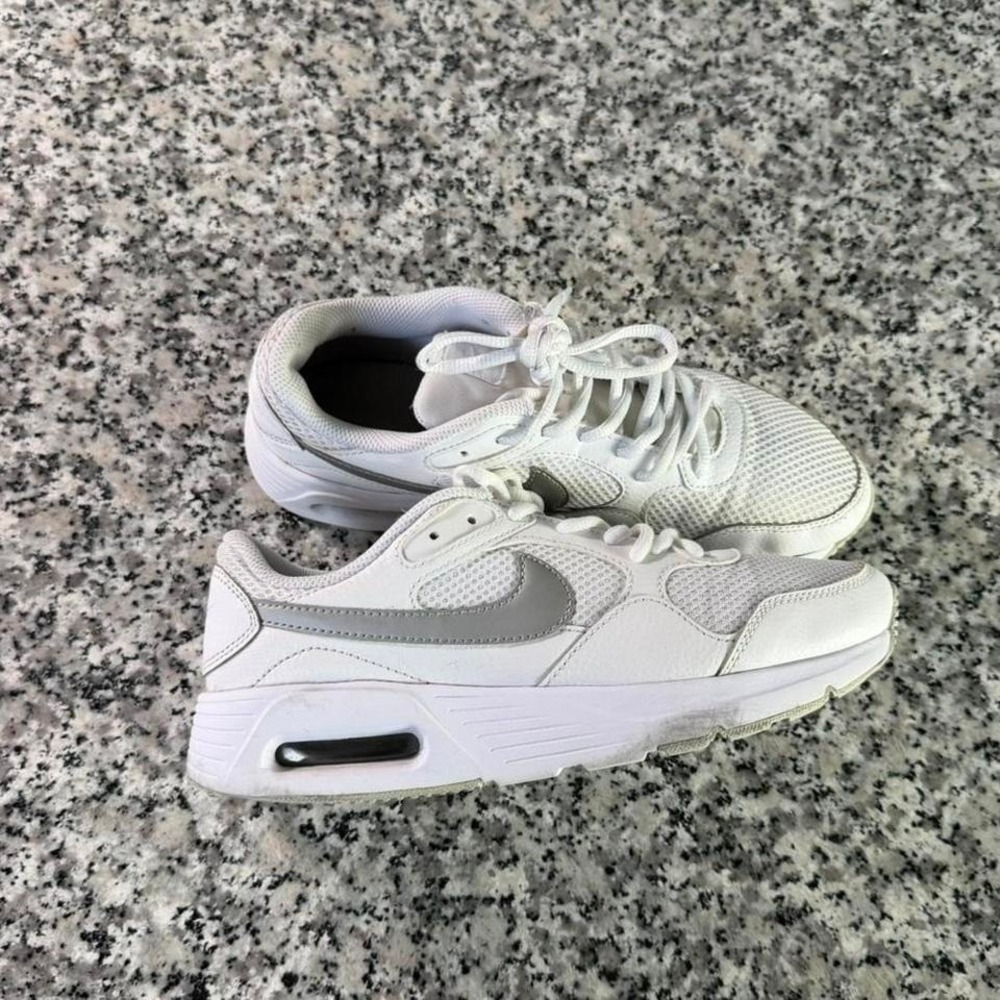 Nike Air Max SC Women's White Running Sneaker Shoe W7.5 CW4554